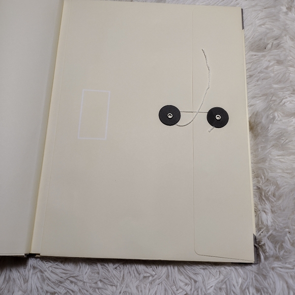 Folder for important documents - Picture 8 of 12